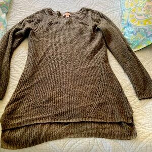 Olive women’s sweater